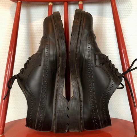 Dr Martens 3989 svart skinn str. 45