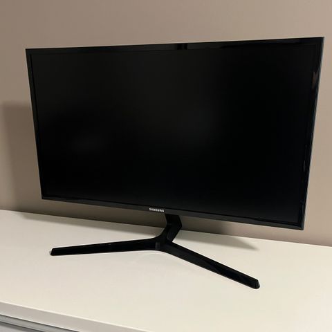 Samsung 27" Skjerm (S27F358FWU)