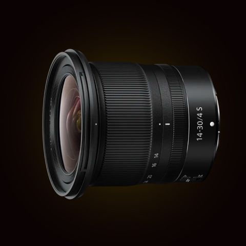 Nikon Z14-30mm f. 4 S kraftig vidvinkel ubrukt - inkl filter og veske