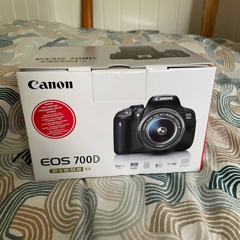 Canon EOS 700D