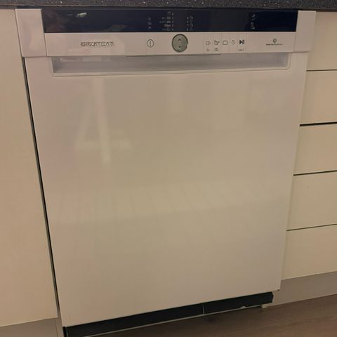 Grundig GNU4P821 oppvaskmaskin