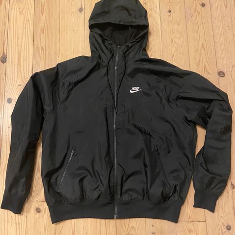 Nike Windrunner str. M