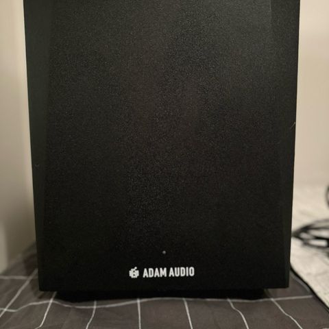 Adam Audio T5V Studiomonitorer med T10S Subwoofer