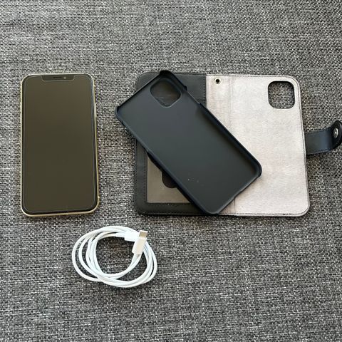 Strøken iPhone XR 64 GB Gul