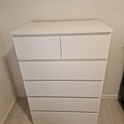 Som ny - Malm kommode fra IKEA