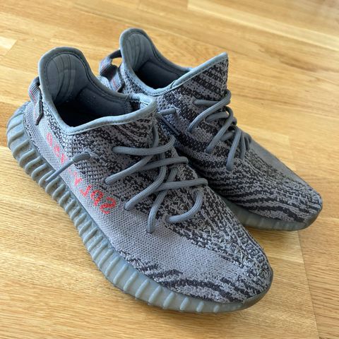 Yeezy Beluga v2 - str 42