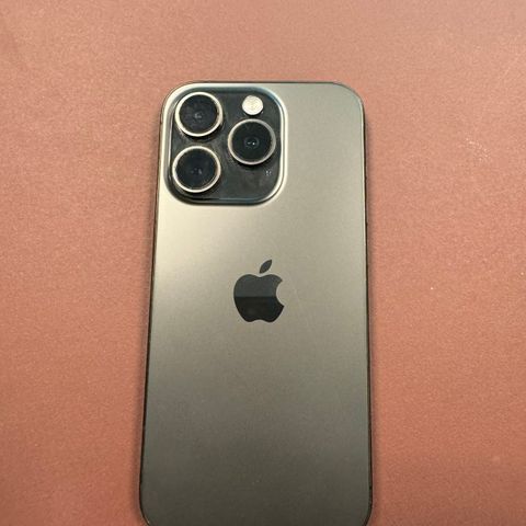 IPhone 15 Pro 128G selges