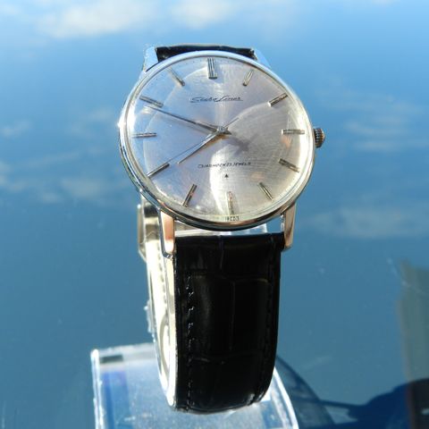 SVÆRT VAKKER OG TYNN SEIKO LINER SD SØLV SUNBURST DIASHOCK 23 J APRIL 1964