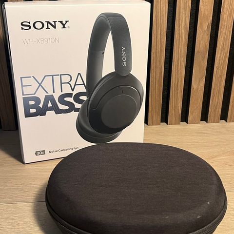 Sony Extra Bass hodetelefoner - lite brukt!