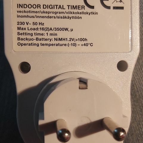 INDOOR DIGITAL TIMER! Gis bort.