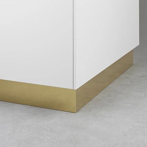 Reservert. 50%! Superfront sokkel i messing - Plinth Storage Brass