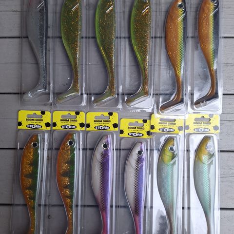 Strom Boom Shad 24 cm 85 kr stk