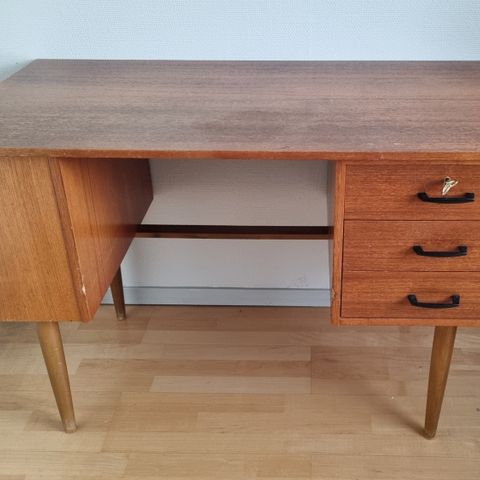 Retro teak skrivebord