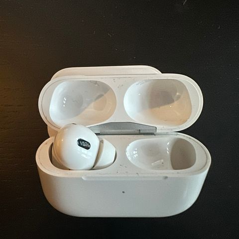 Airpods Pro — Mangler 1x Airpod