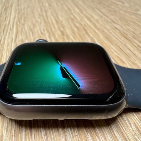 Apple Watch Series 5 (GPS + Cellular) 40 mm