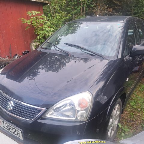 05 Suzuki Liana 1,6i automat