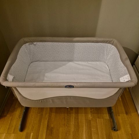 Chicco next2me bedside crib