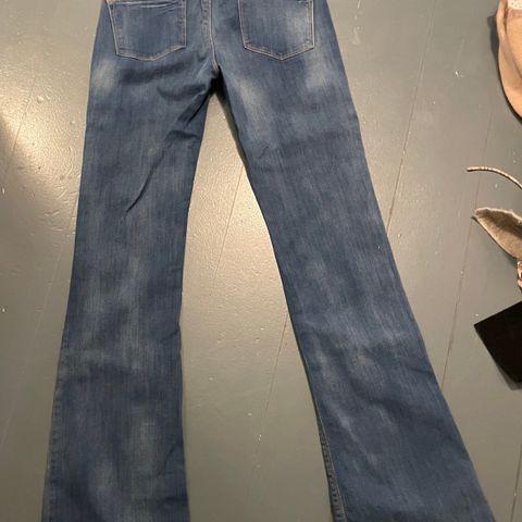 Mango jeans frist 15.09