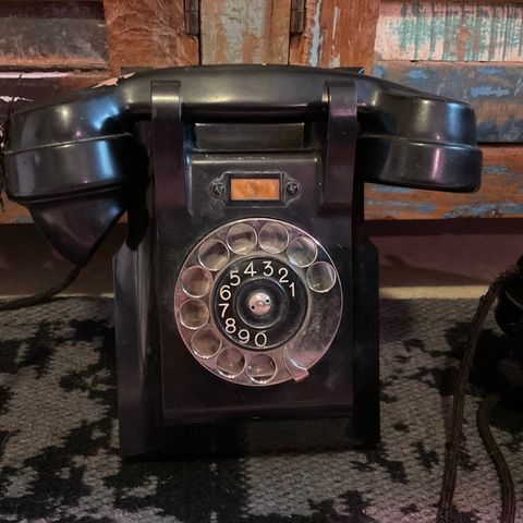 Retro telefon ca 1930