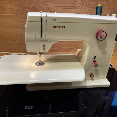 Kvalitets symaskin fra Bernina 808 selges eller byttes.kan sendes!