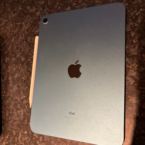 iPad 10