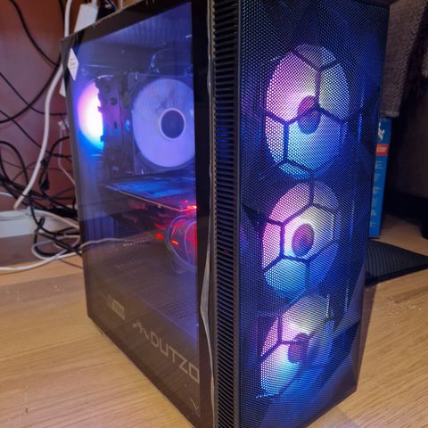 Gaming PC - RTX 2070 Super - Core i5 - 16GB- Uten Hardisk/OS