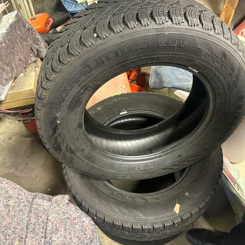 Nokian hakkapeliitta R3 suv 215/65/16