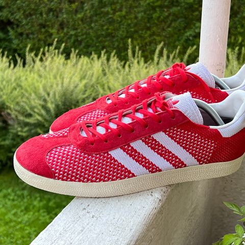 Adidas Gazelle sko (45)