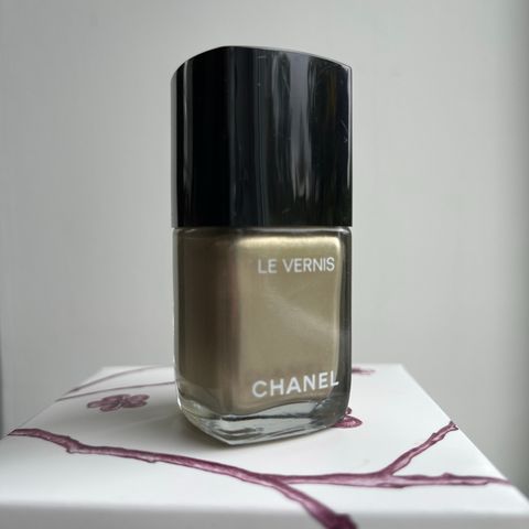 Chanel vernis neglelakk 532 Vanotier gold gull