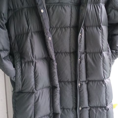 North Face dunkåpe/lang jakke/parkas 🧥 i Str L, Selges kr 800,-