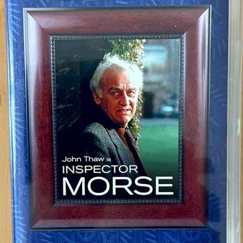 Inspektør Morse (full serie) og Lewis (sesong 1-8) på DVD, selges.