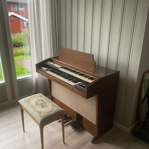 Elektrisk orgel merke: hammmond