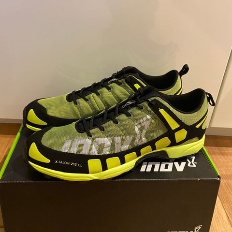 Inov-8 X-Talon cl str 42,5 (Nye)