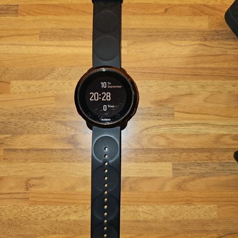 Suunto 3 fitness komplett selges