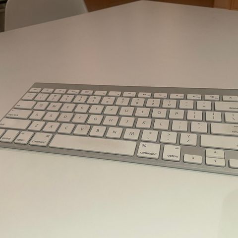 Apple Magic Keyboard - engelsk versjon