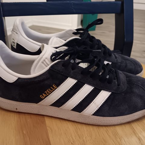 Adidas gazelle