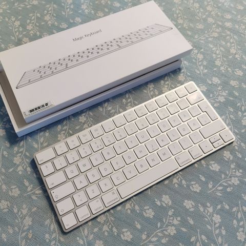 Apple Magic Keyboard