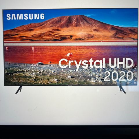 Samsung 58” TU7175 4K Smart tv NY SKJERM