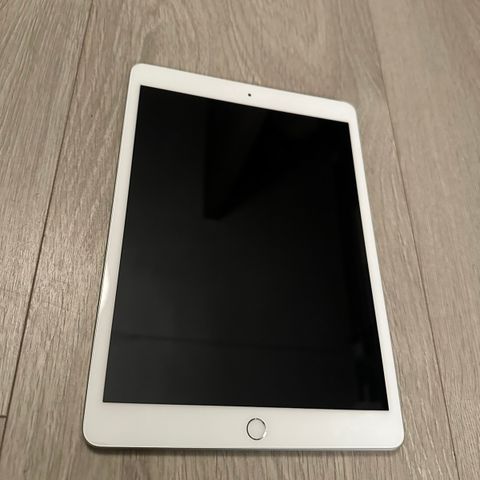 Ipad 7 Gen 128GB wifi + cellular