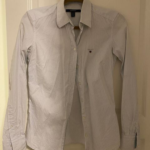 4 skjorter fra Gant og Massimo Dutti- selges samlet!