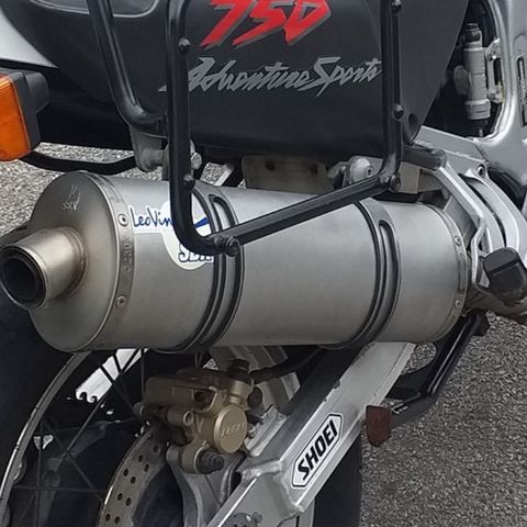 Sportseksos stått på Africa Twin