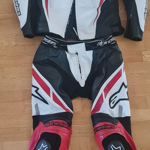 Alpinestars todelt skinndress størrelse 54