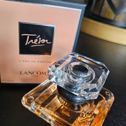 Lancôme Tresor 30 ml l'eau de perfum.