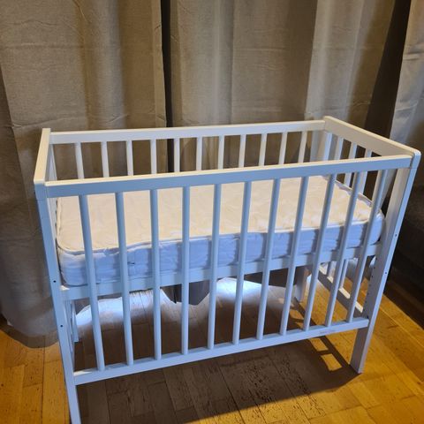 Bedside crib 90x40, sprinkelseng