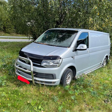 VW Transporter selges i deler