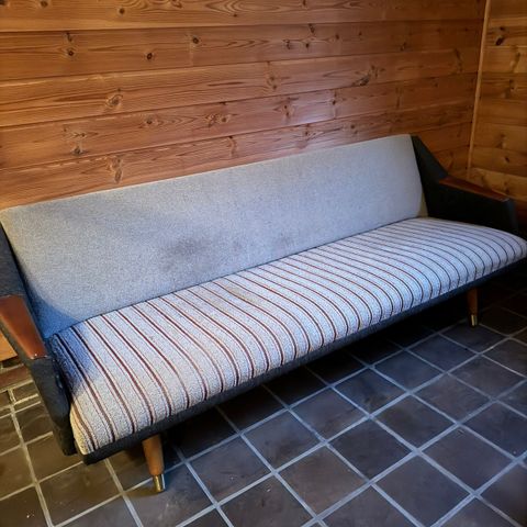 Retro gammel sofa