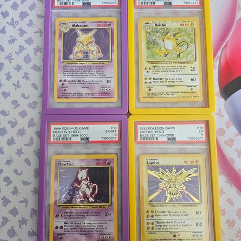 Pokemon vintage slabs.