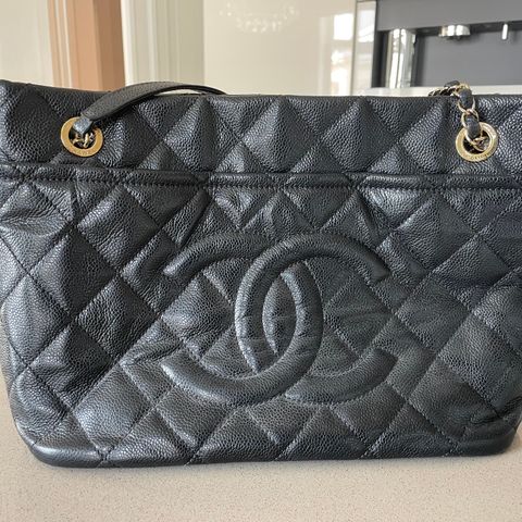 Chanel Tote large