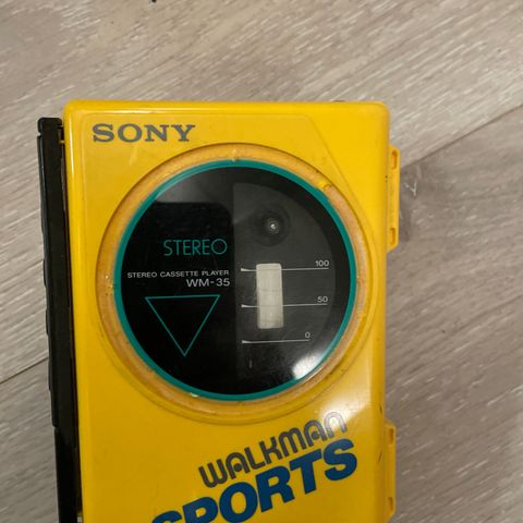 SONY sports walkman selges.