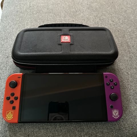 OLED Nintendo Switch Pokémon-Edition